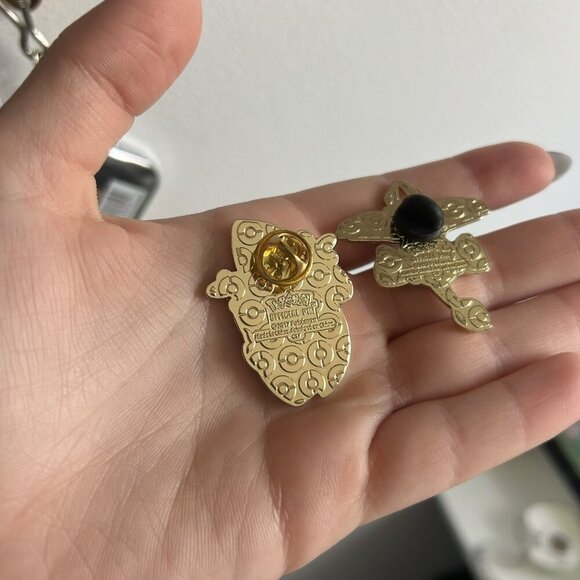 Official 2017 Tapu Lele Tapu Bull Pokemon Lapel Pin Collectible Rare Pins - Picture 4 of 6